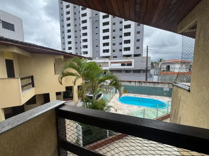 Casa de Condomínio em Guilhermina - Praia Grande, SP