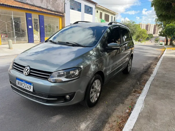 Volkswagen Spacefox Sportline/highline 1.6 T.flex 2011
