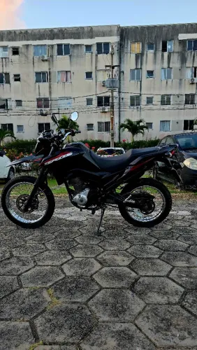 Bros 160 5900km moto zera