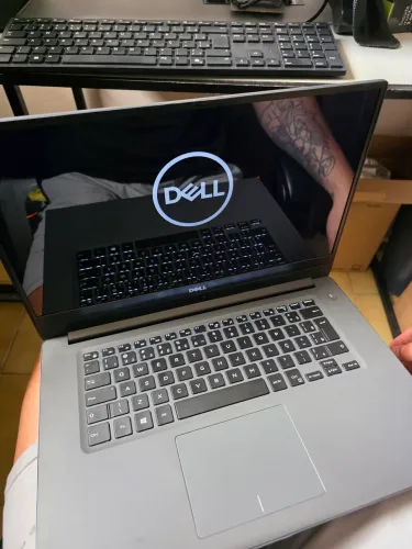 Notebook Dell Inspiron