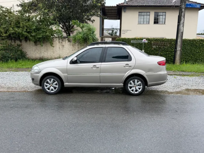 Fiat Siena EL 1.0 MPI Fire Flex 8V 4P 2015