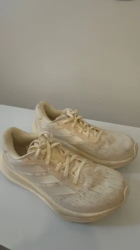 Tênis adidas supernova