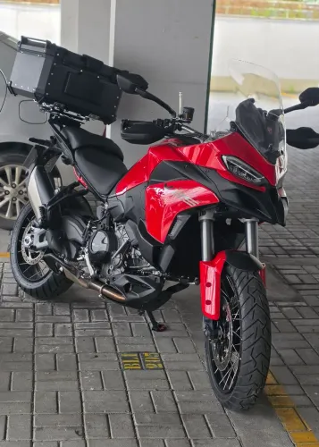 DUCATI V2S MULTISTRADA 2026 3300 km originais