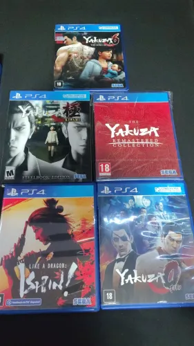 Coleção jogos Yakuza PS4