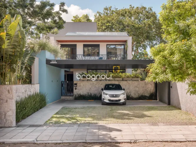Casa 5 Dormitórios na Lagoa da Conceição em Florianópolis SC