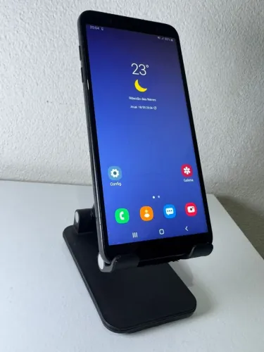 Samsung Galaxy J8 