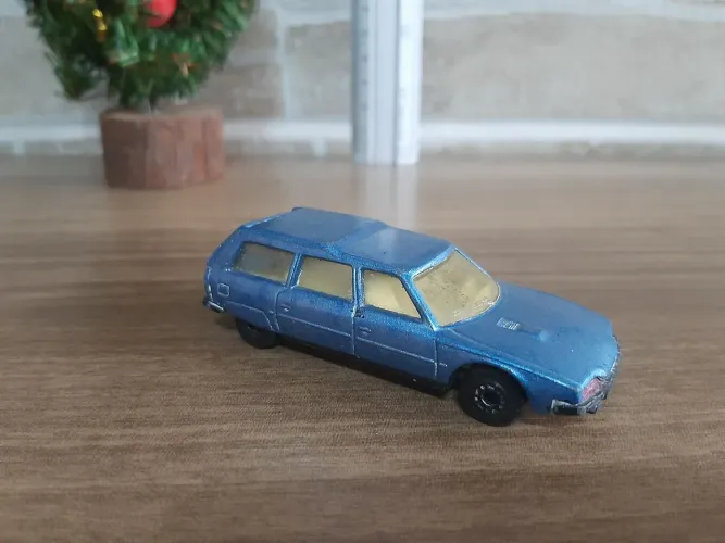 Carrinho matchbox superfast 