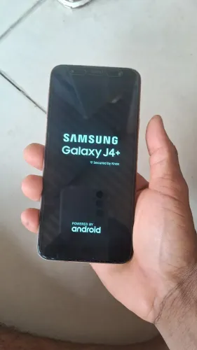 Samsung galaxy j4+32gigas, Android 9.0 de zapp por 130,00 reais. 