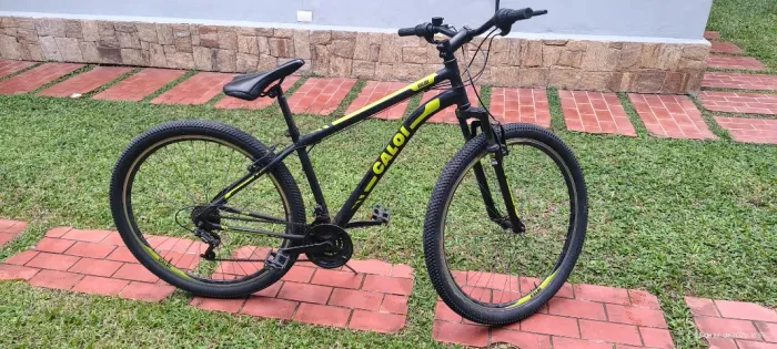 Bicicleta Caloi seminova aro 29