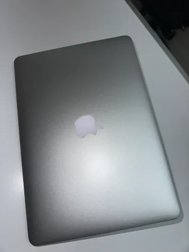 MacBook Air 2017 - A1466