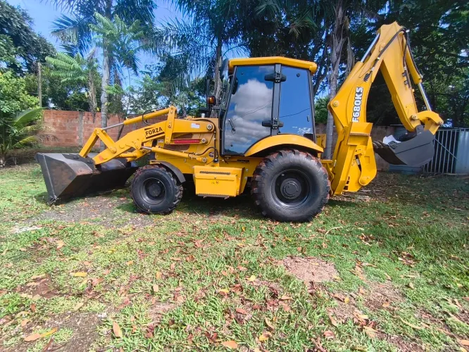 Retro escavadeira nova