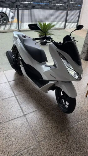 Pouco rodada 2.500 km