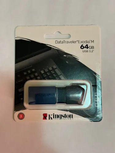 Pen Drive Kingston DataTraveler Exodia M 64GB USB 3.2