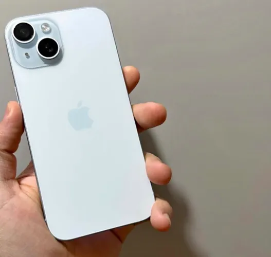iPhone 15
