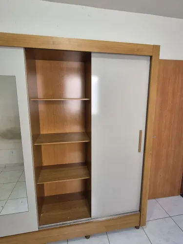 Guarda-Roupa casal