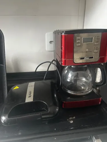 Sanduicheira e cafeteira 
