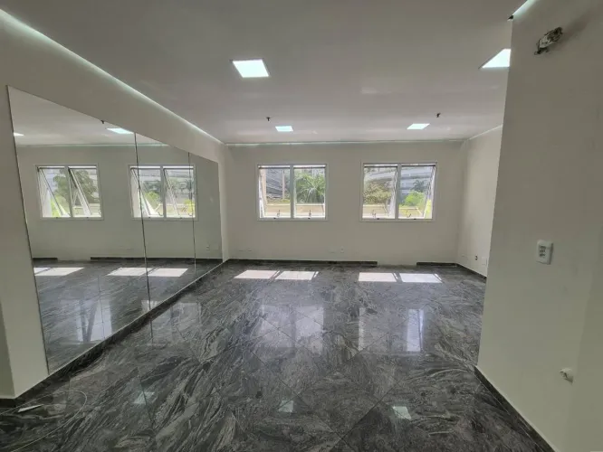 Sala para alugar, 32 m² por R$ 2.820,00/mês - Vila Andrade - São Paulo/SP