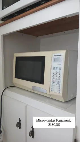 Vende se Micro-ondas Panasonic