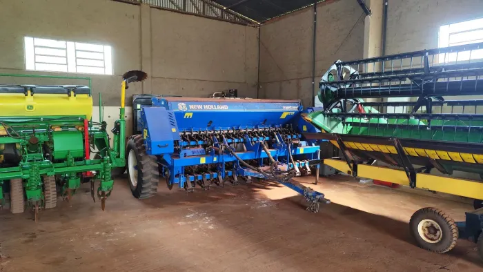 Semeadeira Semeato New Holland