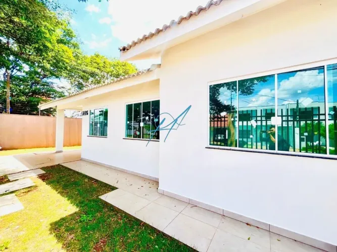 Linda Casa 3 suítes à venda um dos melhores bairros Maringá, Jardim Guaporé