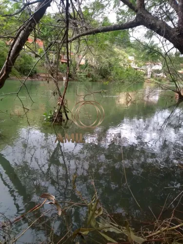 RA AMIL VENDE Terreno / Paraibuna/ 8.000 m²