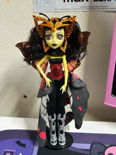 Monster High Luna Mothews
