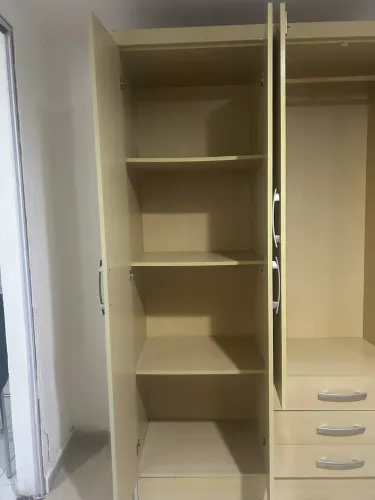 Guarda-Roupa