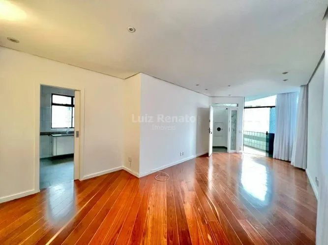 Apartamento 2 quartos, com escritório e varanda para aluguel no bairro Sion