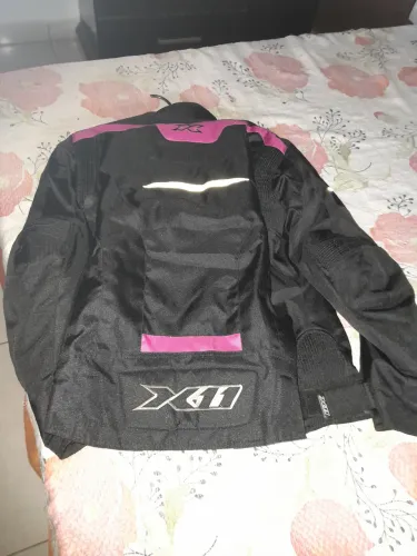 Jaqueta motoqueiro feminino
