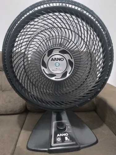 Ventilador Arno ultra cilence force em ótimo estado de conservação 