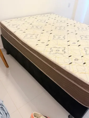 Cama Box de casal com colchão Ortobom