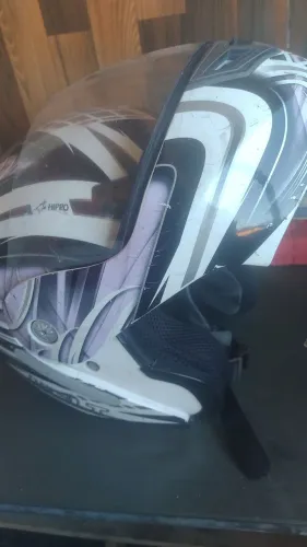 Troco por capacete aberto