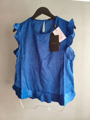 Blusa Animale Azul Nova com etiqueta babados 