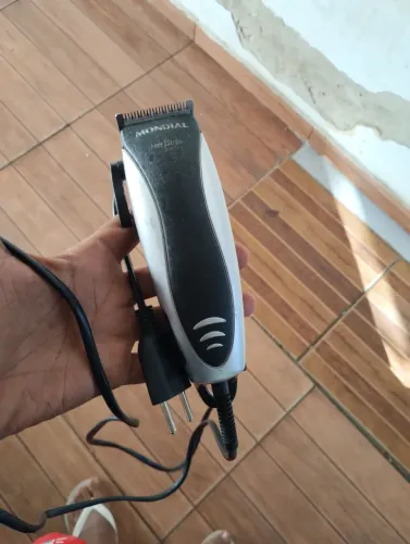 Maquininha de cabelo