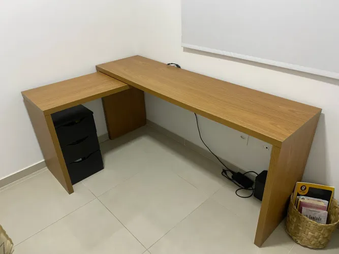 Mesa escritório ou aparador
