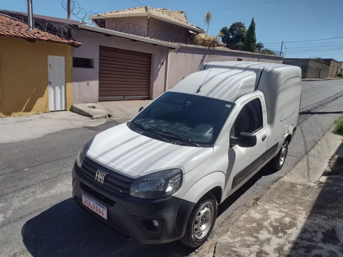 Carretos e fretes 
