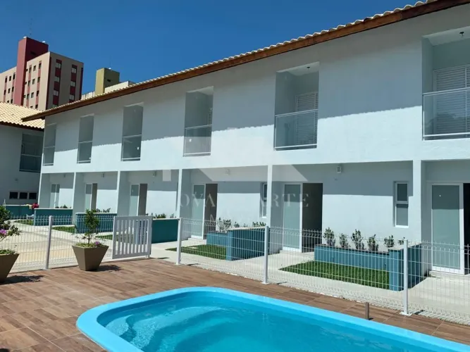 Sobrados à Venda no Massaguaçu em Caraguatatuba - Condomínio com Piscina a 200m da Praia