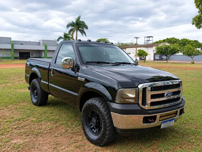 Ford F-250 XLT 3.9 4X2 Diesel TB 2008