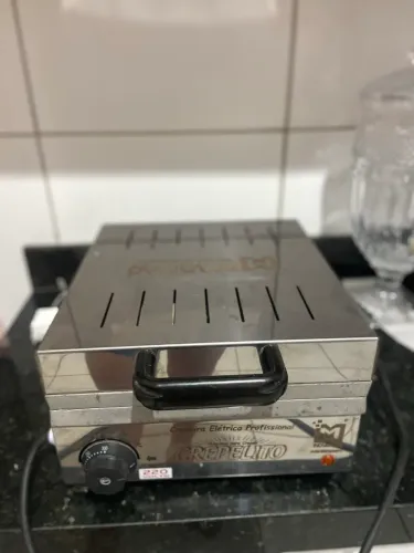 Máquina Crepe Suíço 6 Cavidades 220v Profissional Inovamaq