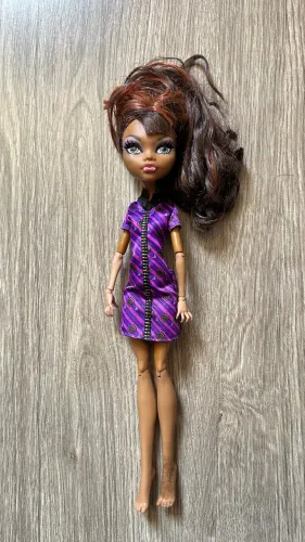 Boneca Monster High Clawdeen - Coffin Bean