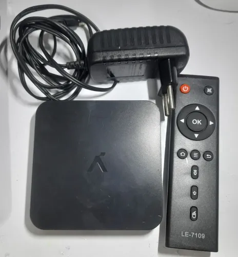 Tv box Aquário STV-3000