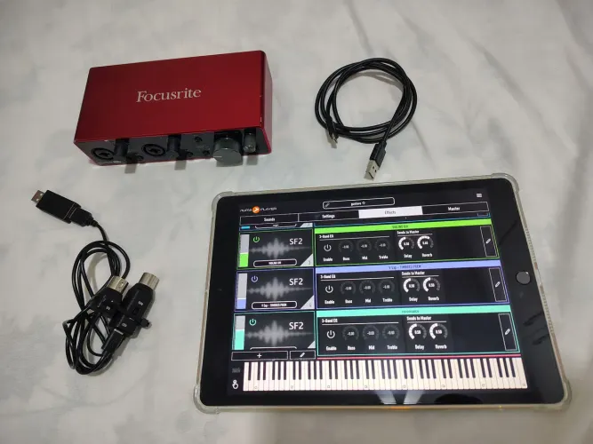 Kit músico - Focusrite 2i2 + Midi + iPad 9
