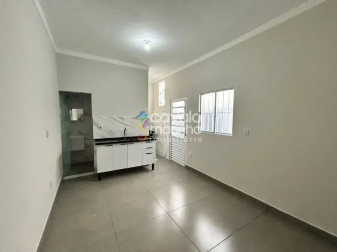 Casa para alugar com 1 quarto, 22m² sem garagem - Jardim Paulistano.