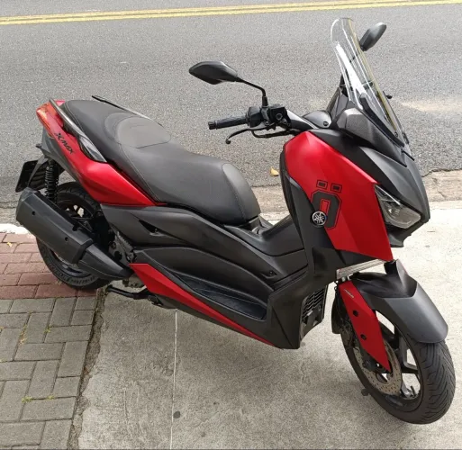 X Max 2022 abaixo da fipe