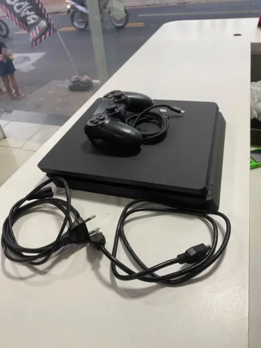 PS4 SLIM