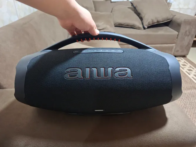 Caixa de som boombox AIWA