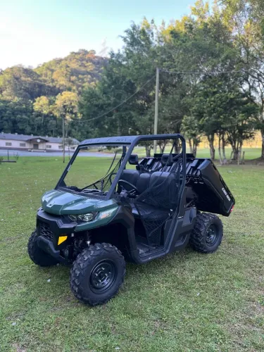 Utv Can Am Defender