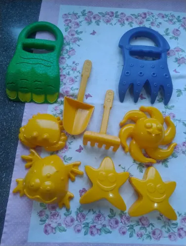 Brinquedos pra levar pra praia 