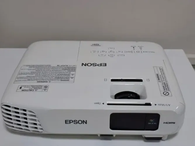 Datashow Projetor EPSON PowerLite X24+