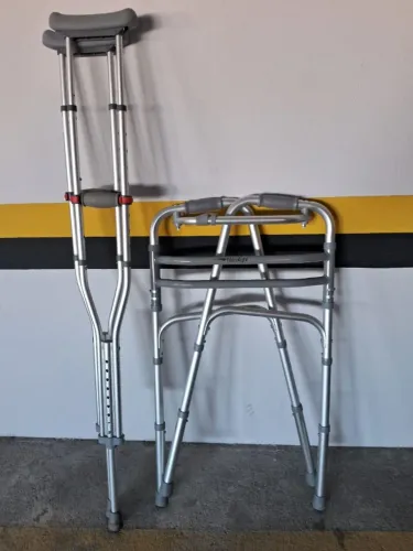 Muletas + Andador Hidrolight